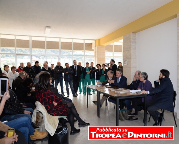 La sala della conferenza nell'ospedale di Tropea - foto Stroe