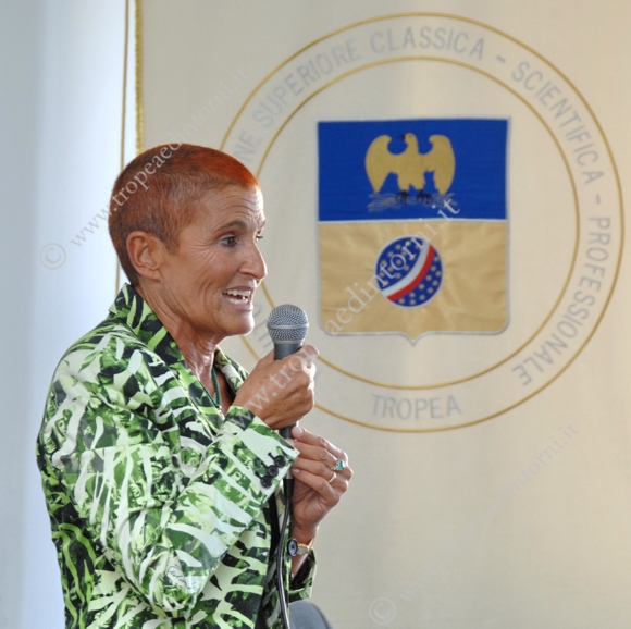 Il Dirigente Scolastico  Beatrice Lento - foto Libertino