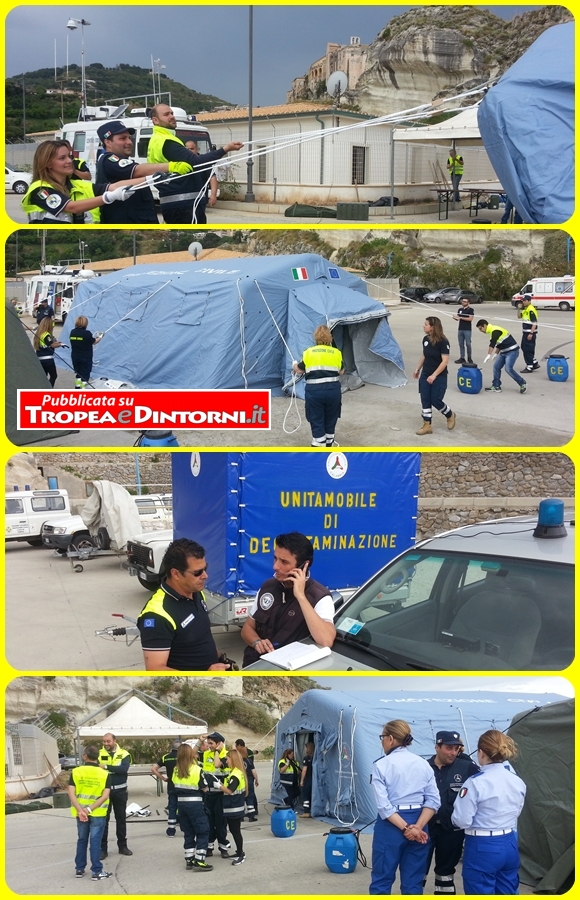 L'esercitazione al porto  di Tropea - foto Stroe