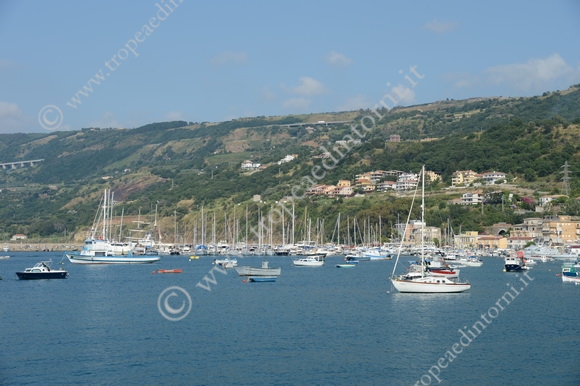 Veduta del porto di Vibo Marina - foto Stroe