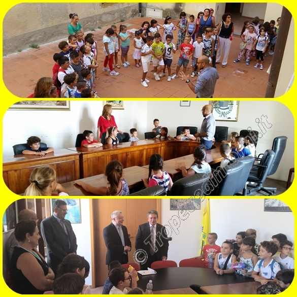 La prima uscita presso la sede della "Casa di tutti i Cittadini", Palazzo Sant'Anna, sede del Comune di Tropea - foto Sorbilli