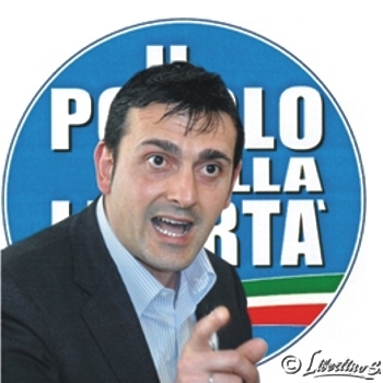 Avv. Giovanni  Macrì Consigliere Provinciale Pdl Componente della Direzione Regionale del Pdl - foto Libertino