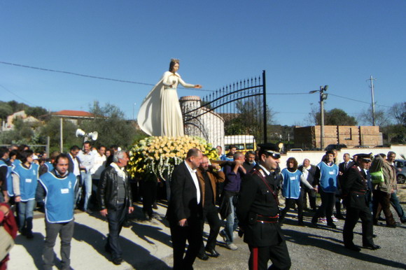 Paravati, la processione della Madonna del Cuore Immacolato di Maria rifugio delle anime - fotosevizio Taccone-DelDuce